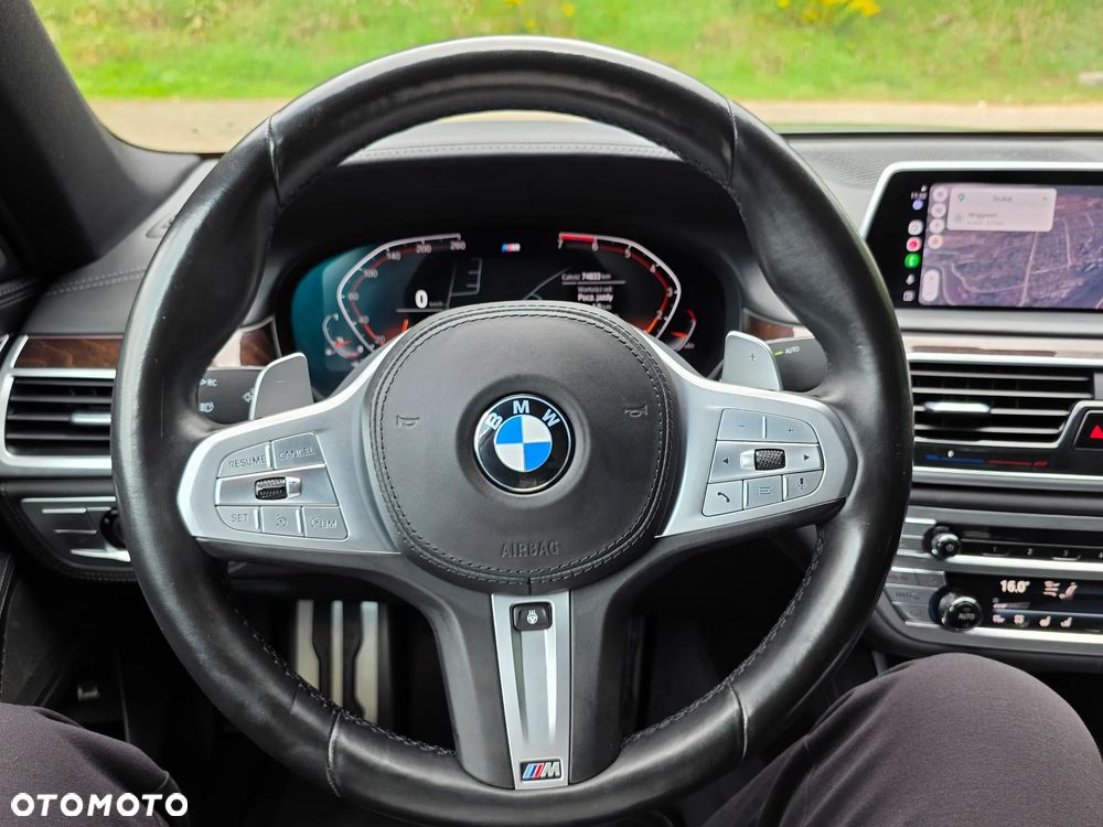 BMW Seria 7 - 26