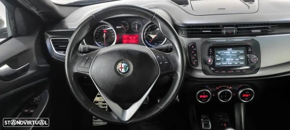 Alfa Romeo Giulietta 1.6 JTDM Exclusive - 10