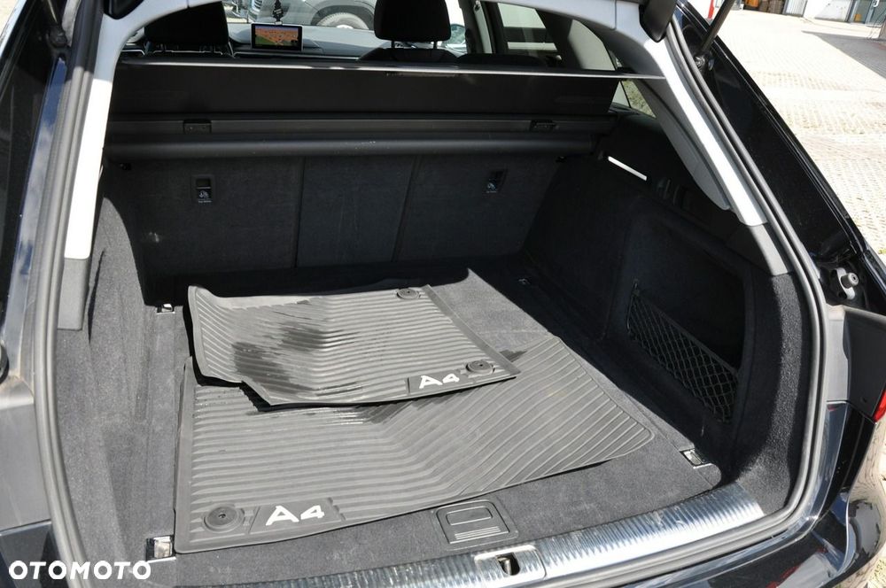 Audi A4 Avant 2.0 TDI S tronic - 25