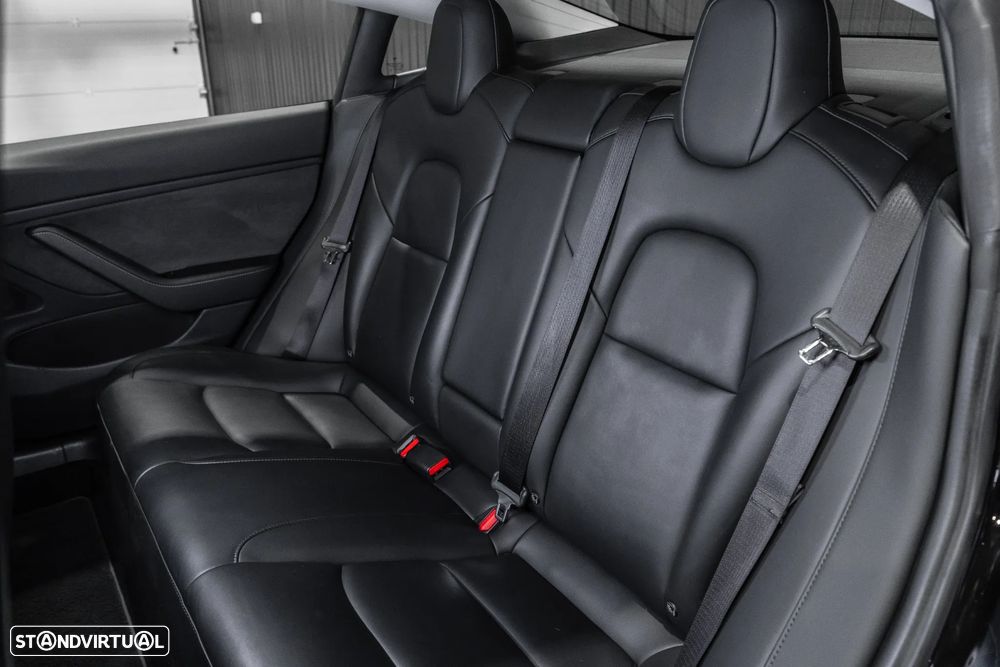 Tesla Model 3 Performance Dual Motor AWD - 23