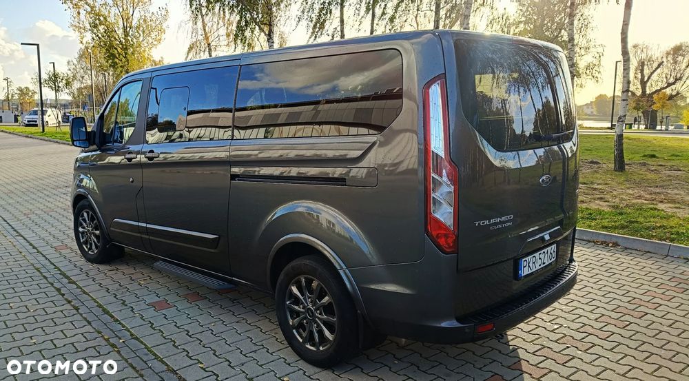 Ford Tourneo Custom