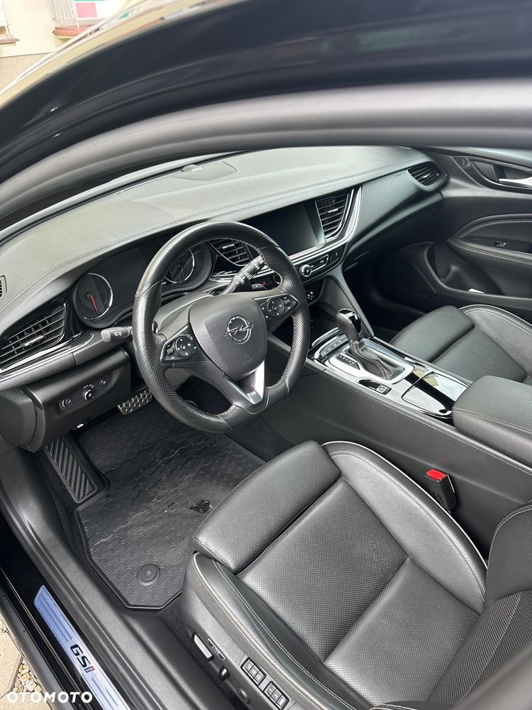 Opel Insignia Sport2.0 Direct InjTurbo 4x4 GSI - 11