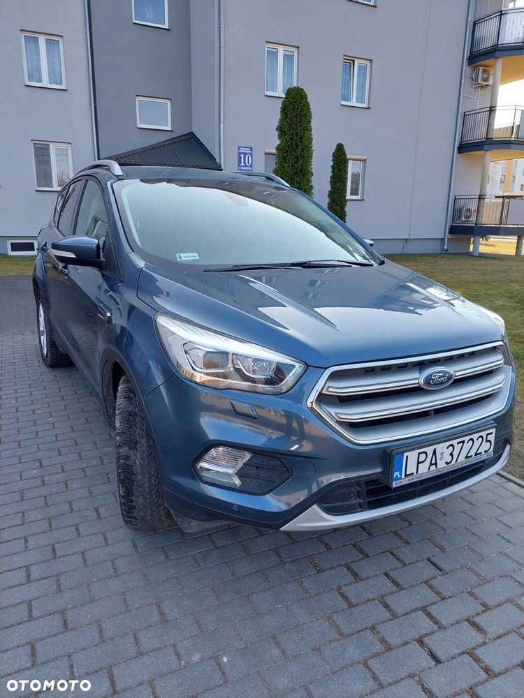 Ford Kuga - 1