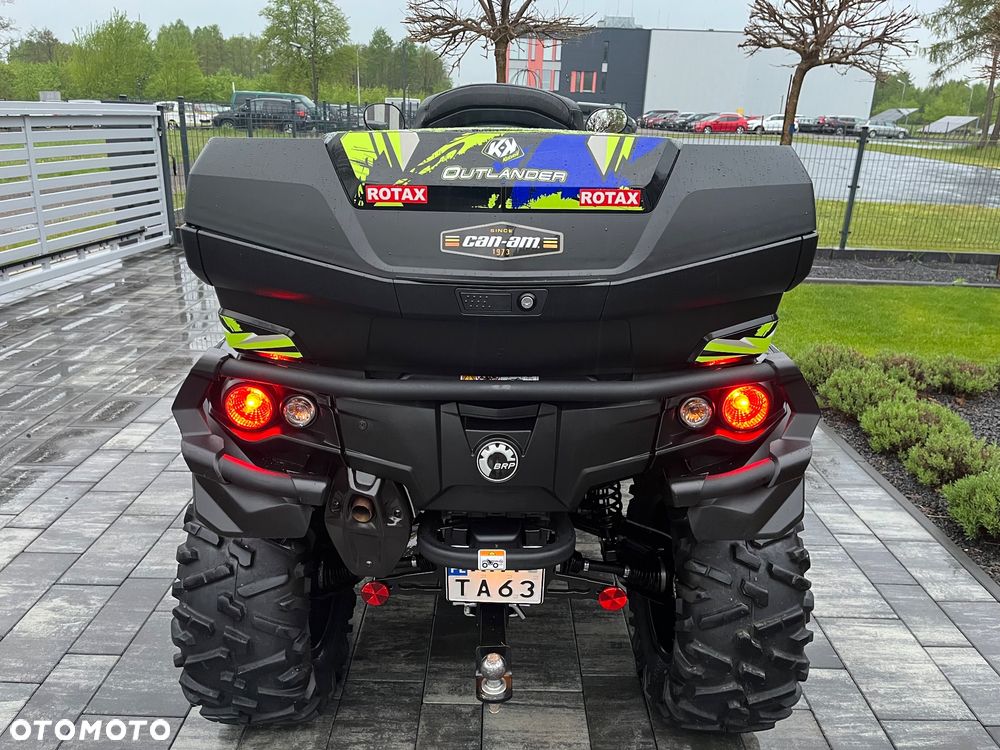 Can-Am Outlander Max - 7