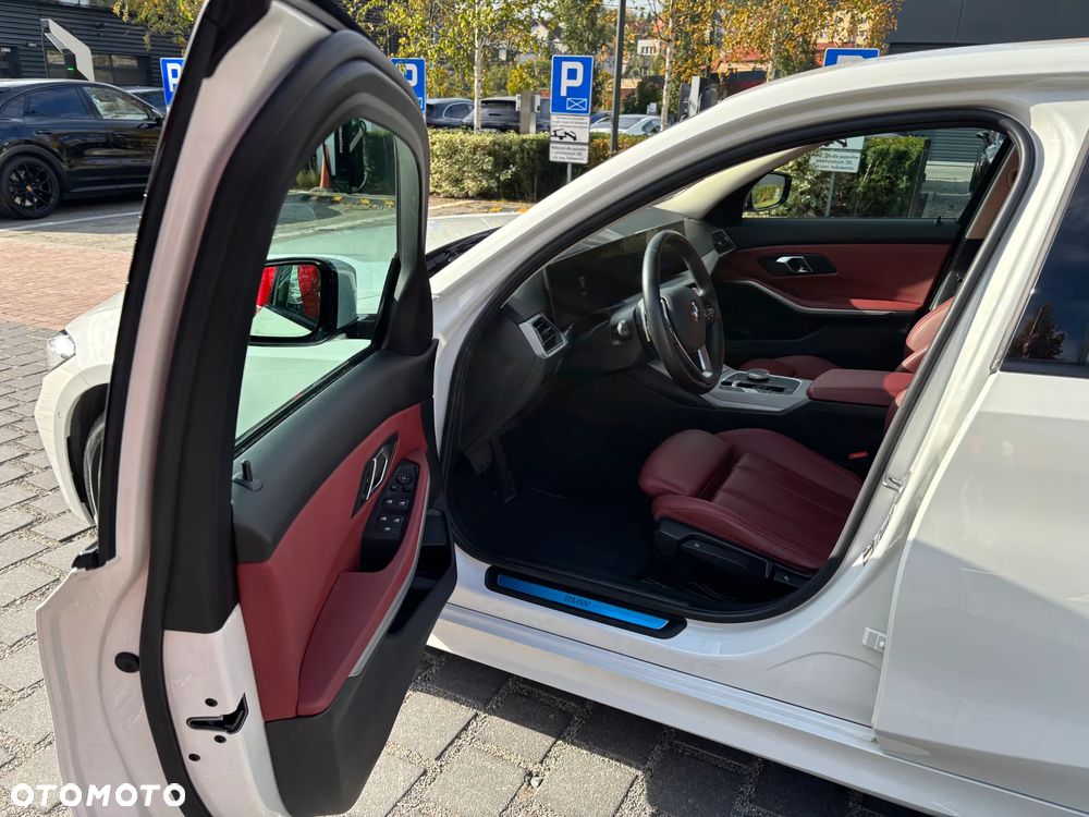 BMW Seria 3 - 13