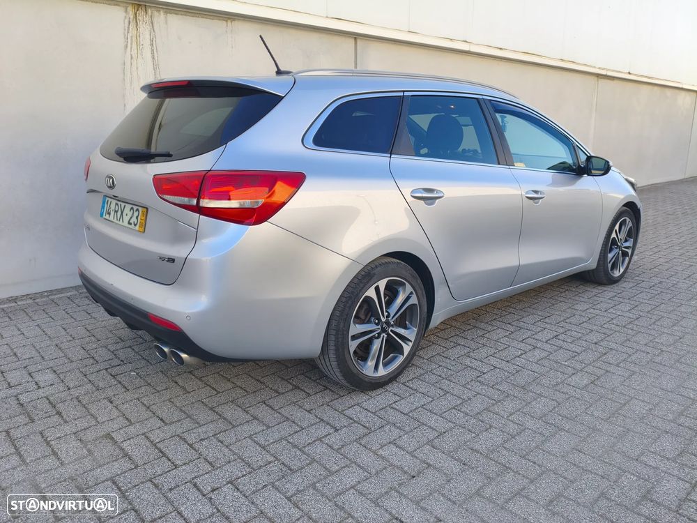 Kia Ceed SW 1.6 CRDi GT Line 7DCT - 5