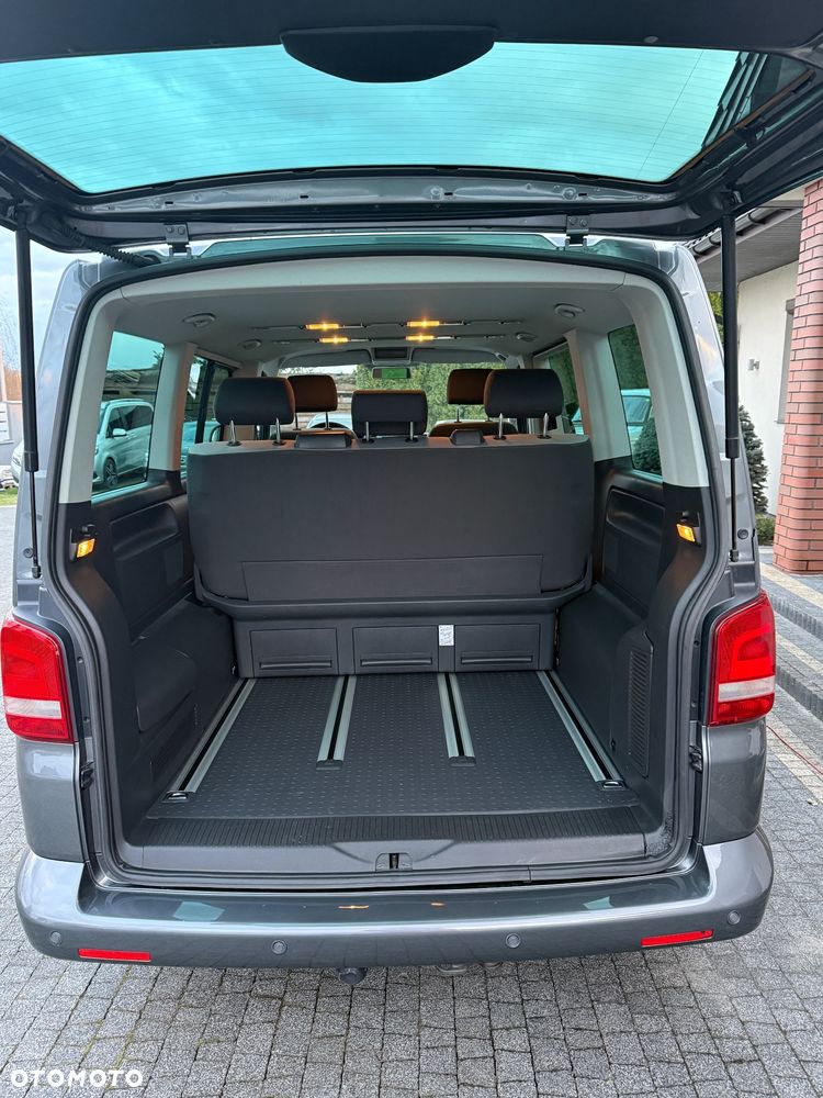 Volkswagen Multivan - 4