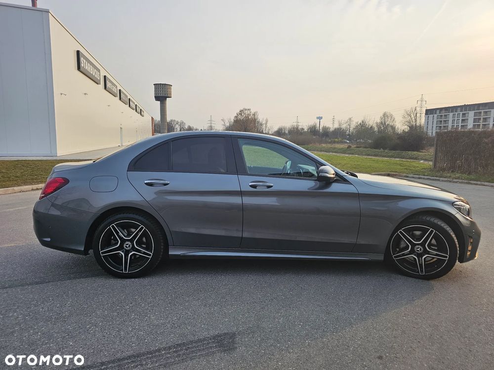 Mercedes-Benz Klasa C 220 d 4MATIC 9G-TRONIC - 8