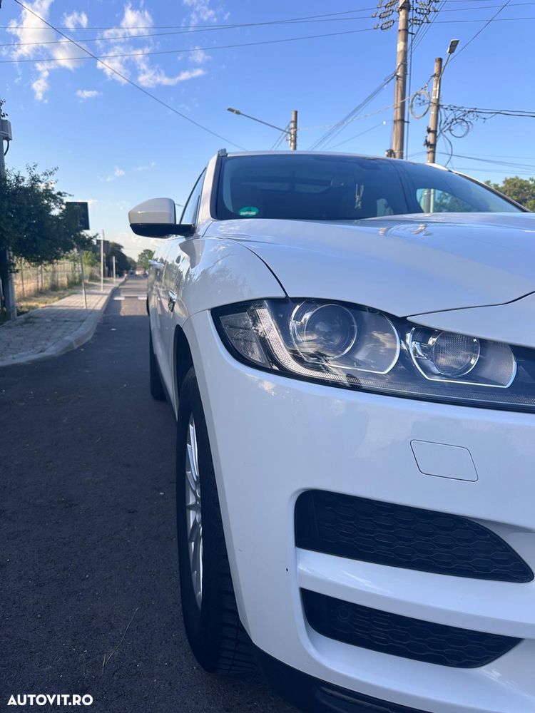 Jaguar F-Pace 25d AWD Prestige - 12