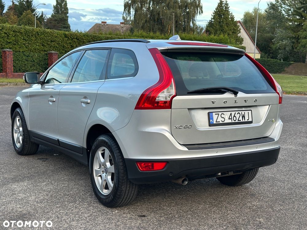 Volvo XC 60 - 8