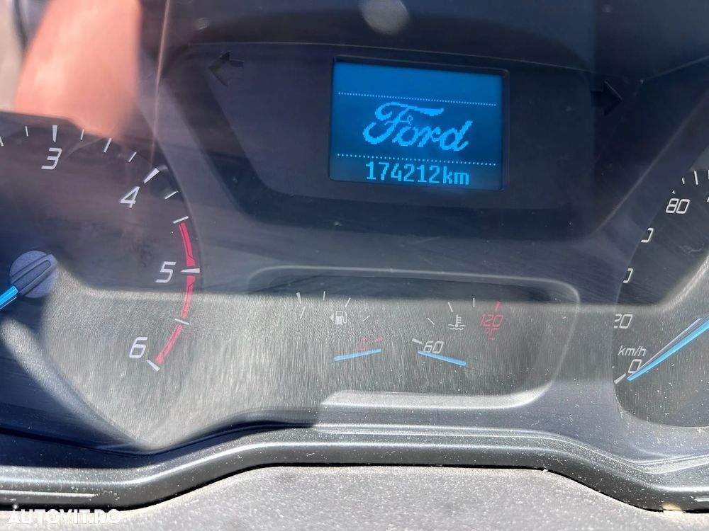 Ford Transit - 9