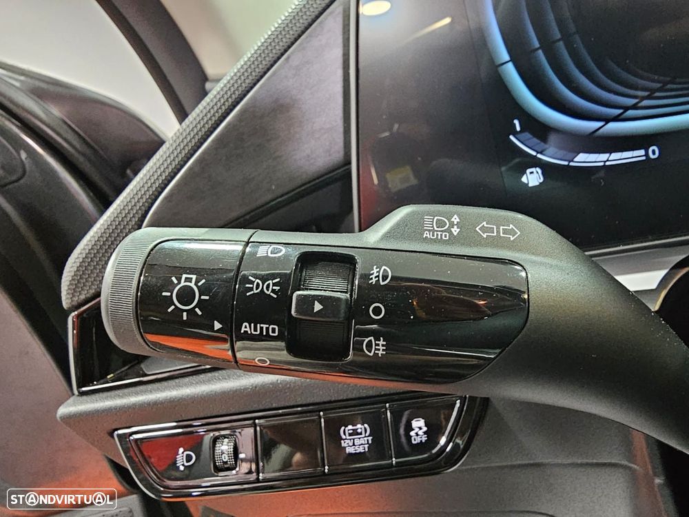 Kia Niro 1.6 GDi HEV Tech - 19