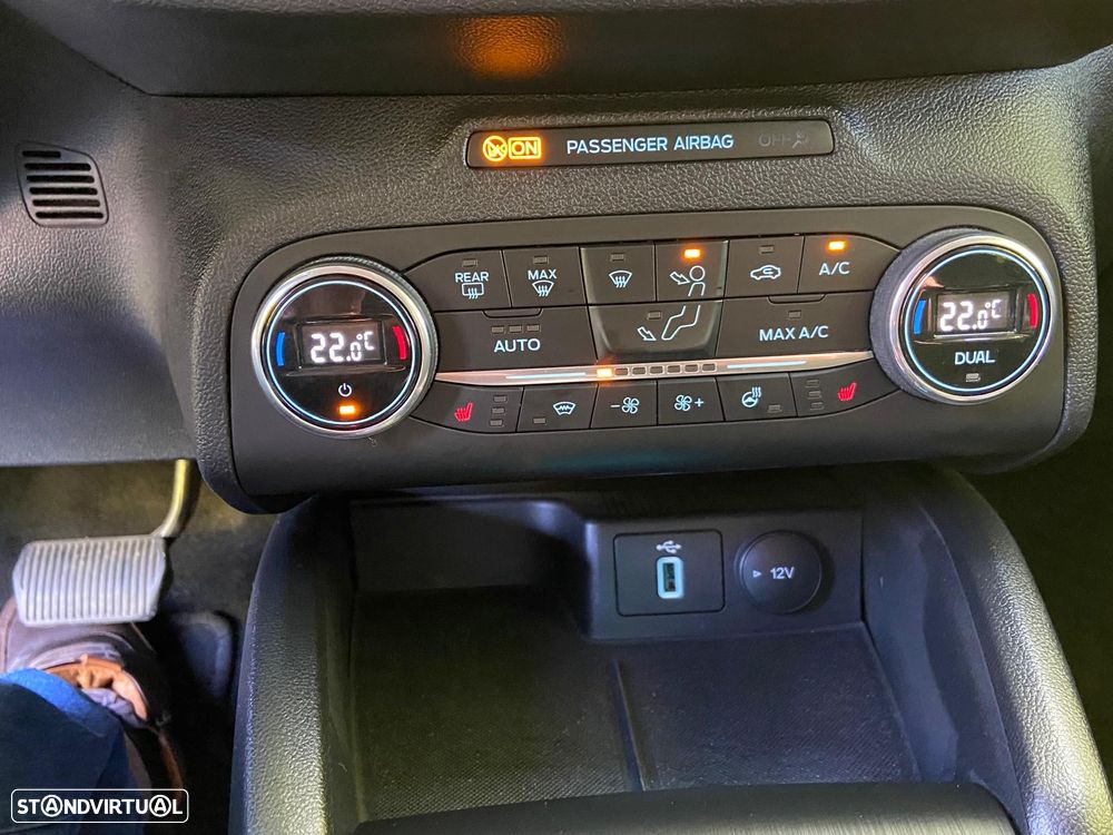 Ford Focus 1.5 TDCi ECOBlue Connected Aut. - 8