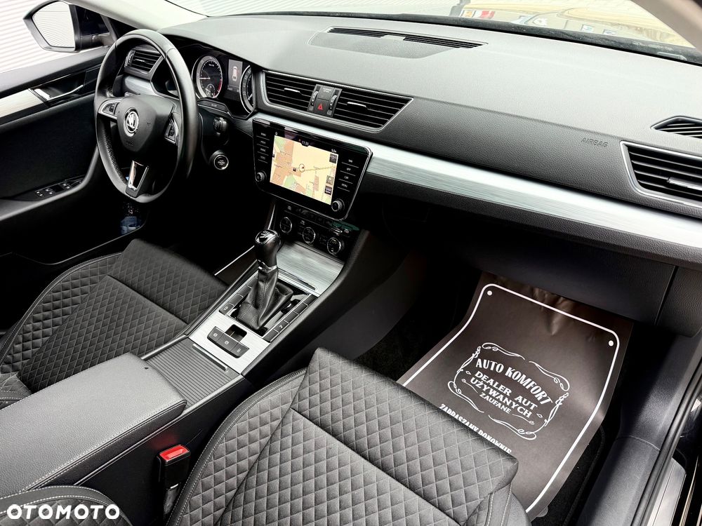 Skoda Superb 1.6 TDI DSG Ambition - 29