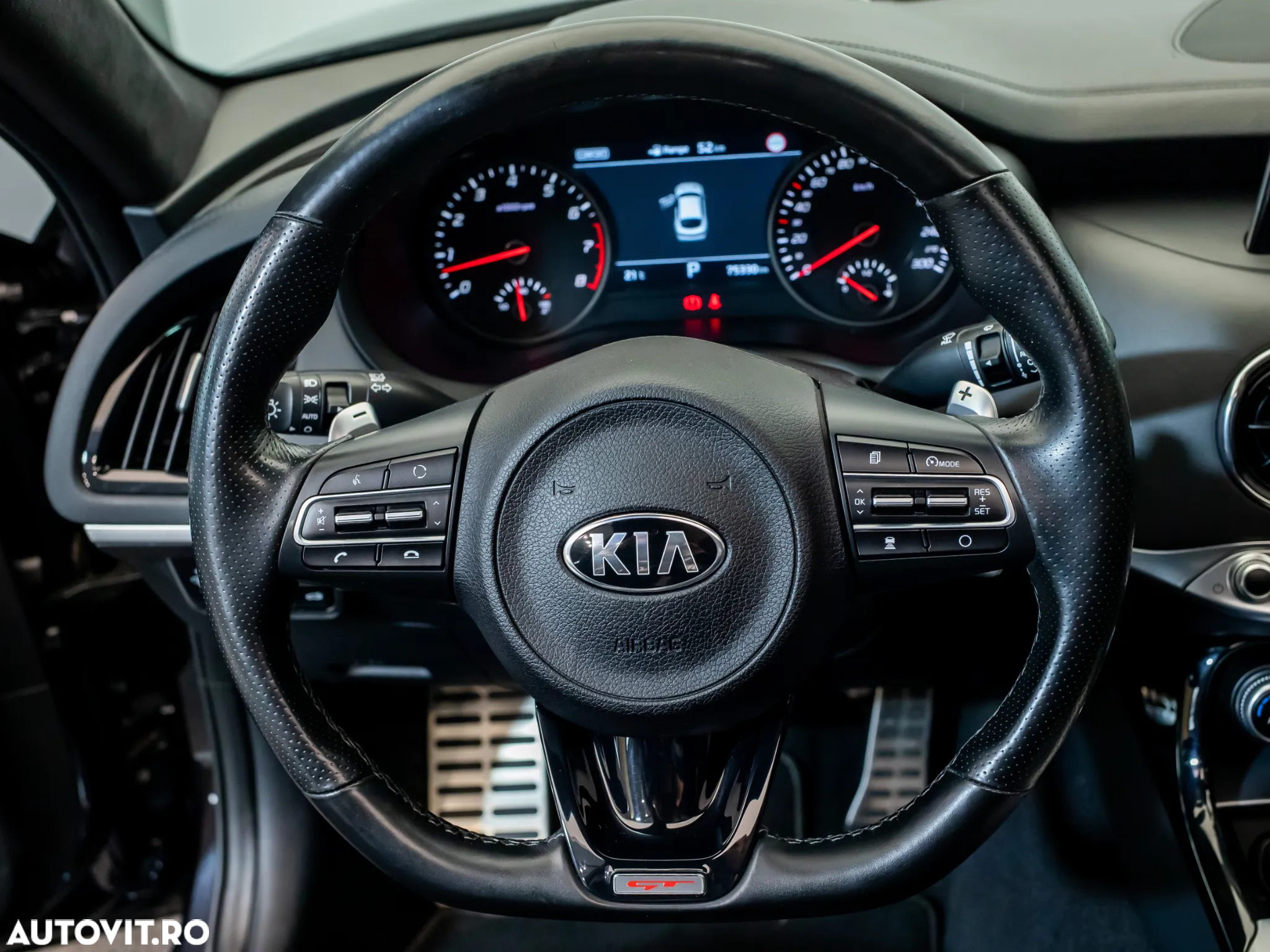 Kia Stinger 3.3 T-GDI AWD GT - 25