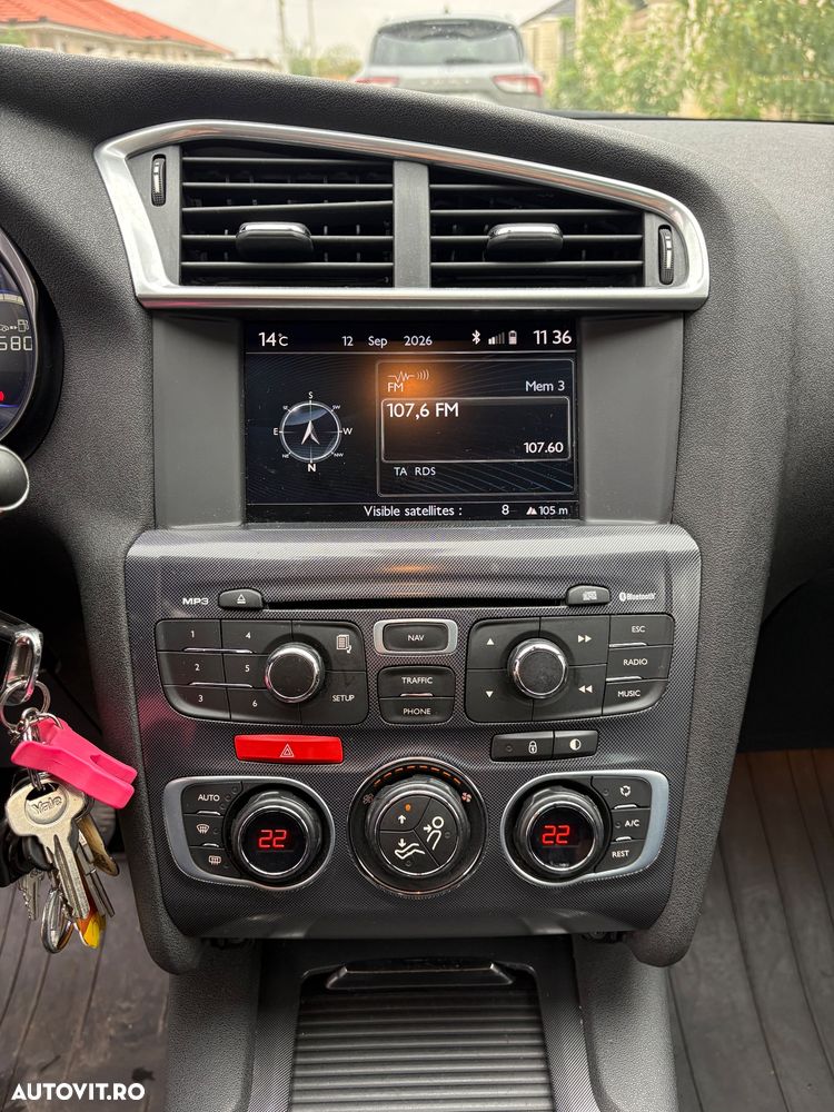 Citroën C4 1.6 e-HDi FAP Exclusive - 7