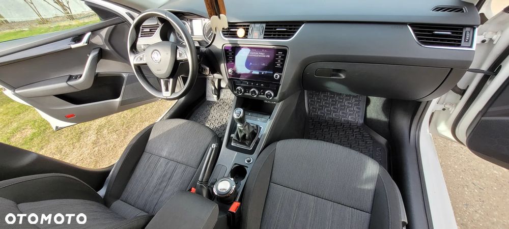 Skoda Octavia 1.8 TSI Ambition - 11