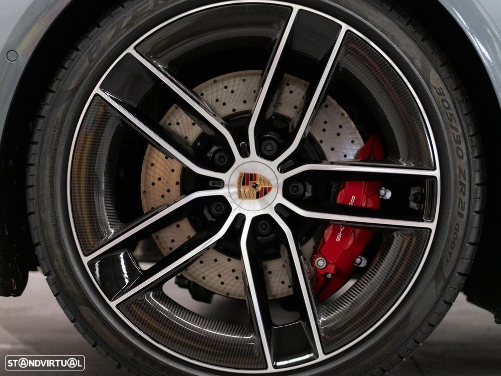 Porsche 911 (992) Carrera GTS PDK - 16