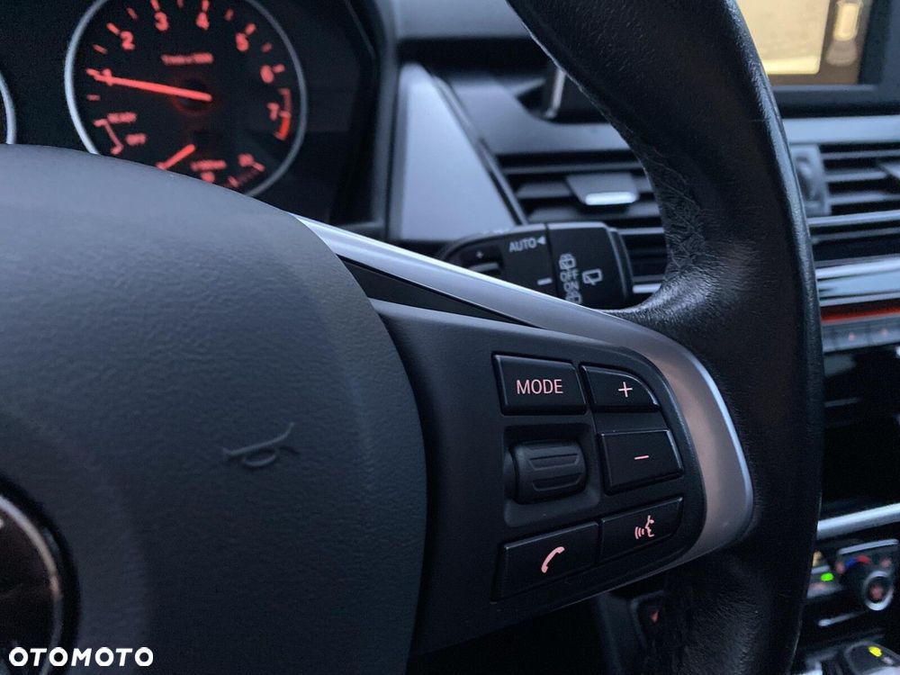 BMW Seria 2 218i - 16