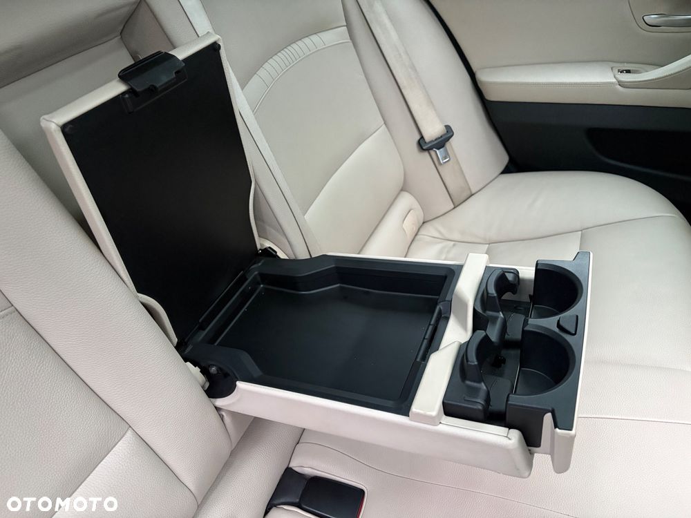 BMW Seria 5 - 14