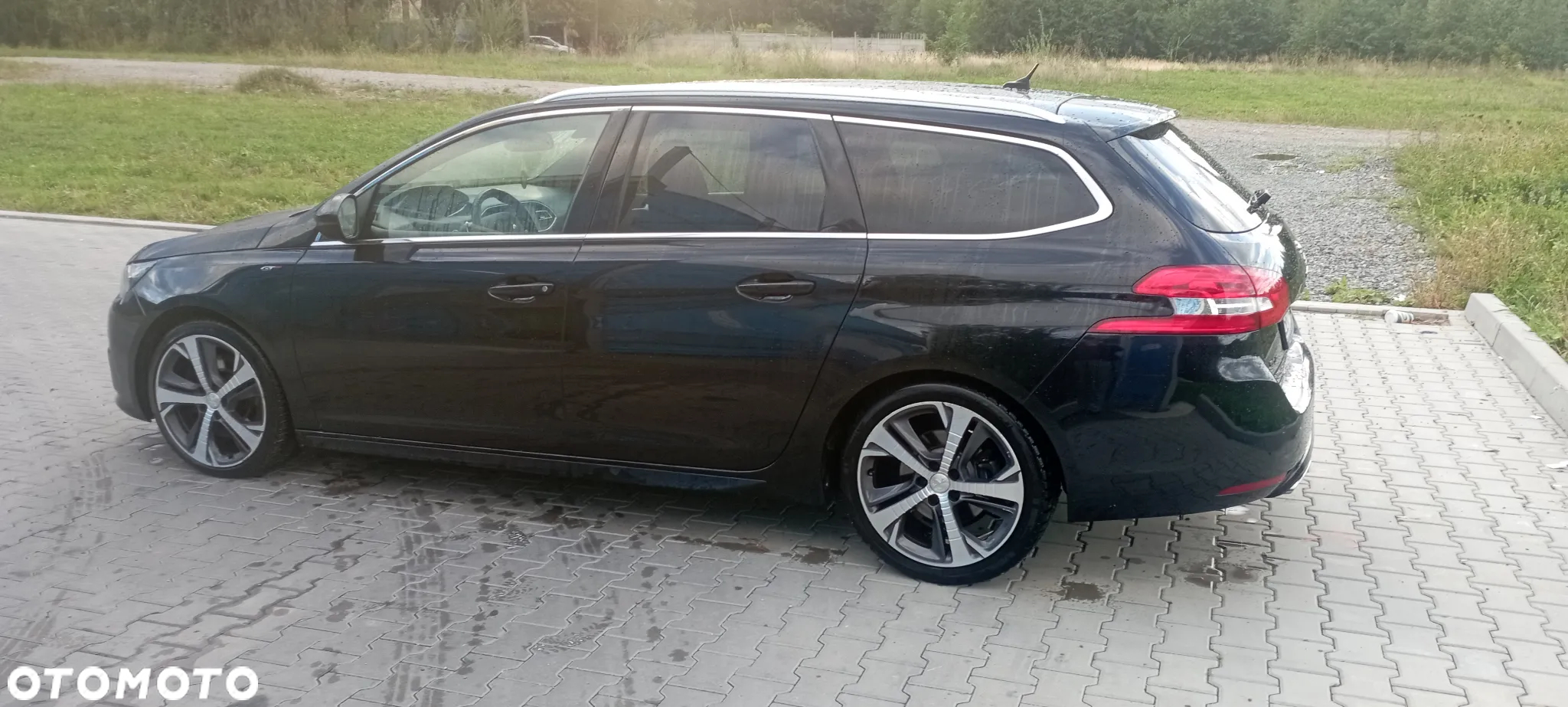 Peugeot 308 SW 2.0 BlueHDi GT S&S EAT8 - 8