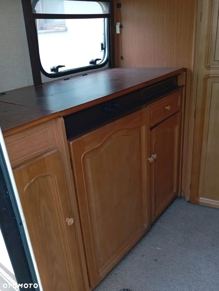 KNAUS AZUR 380 - 6