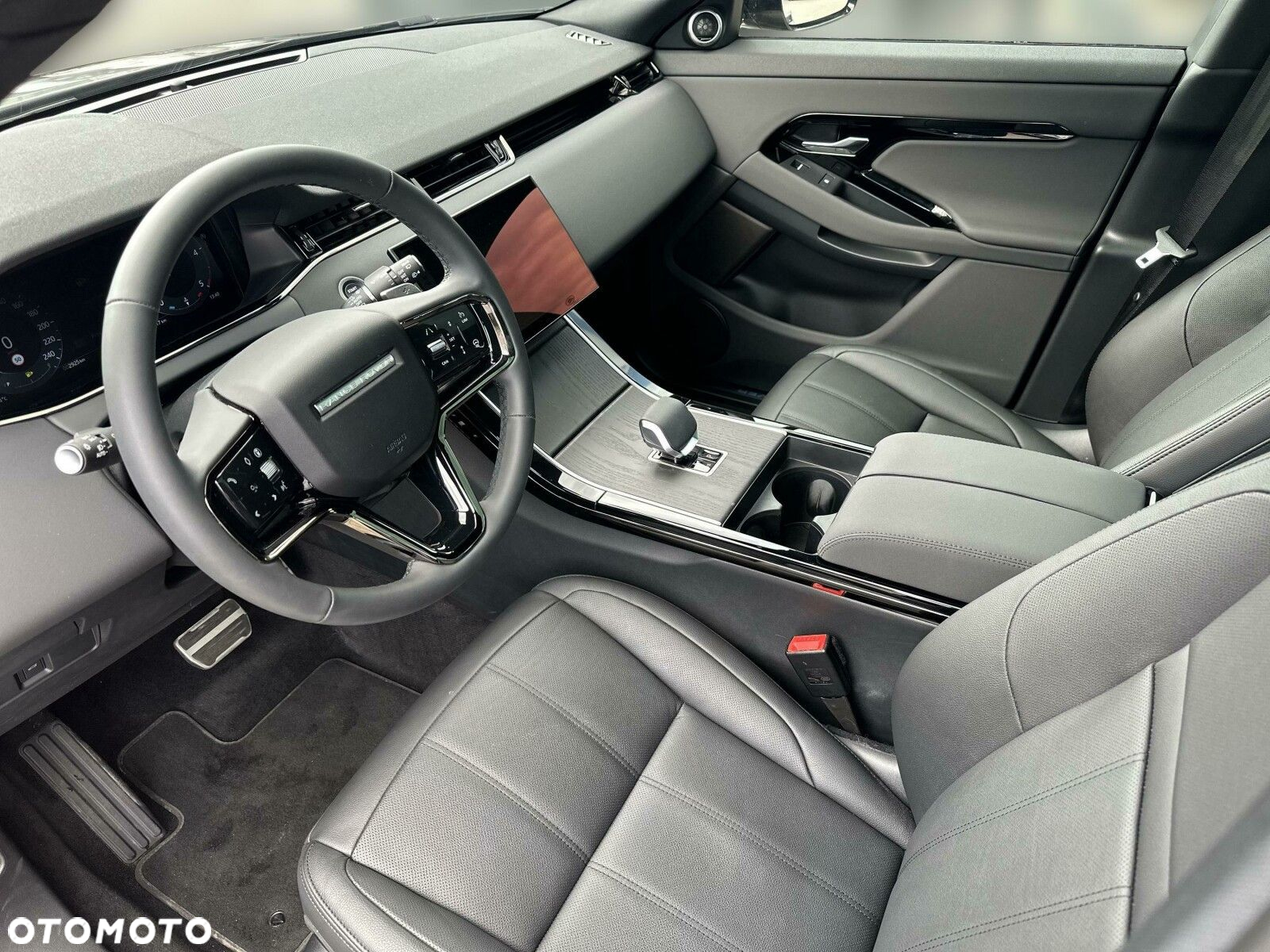 Land Rover Range Rover Evoque - 14