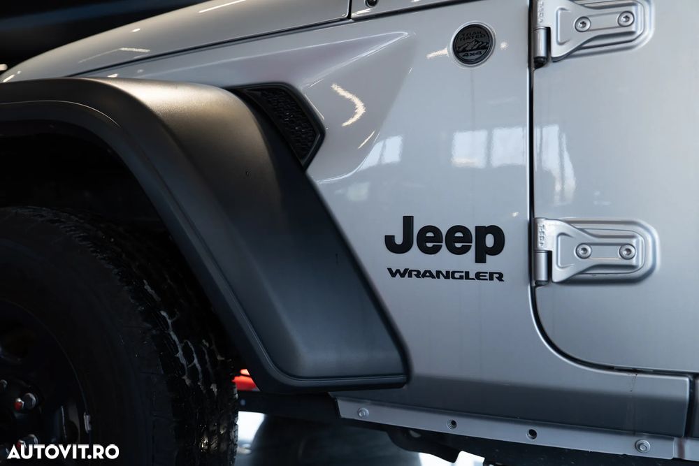 Jeep Wrangler - 14