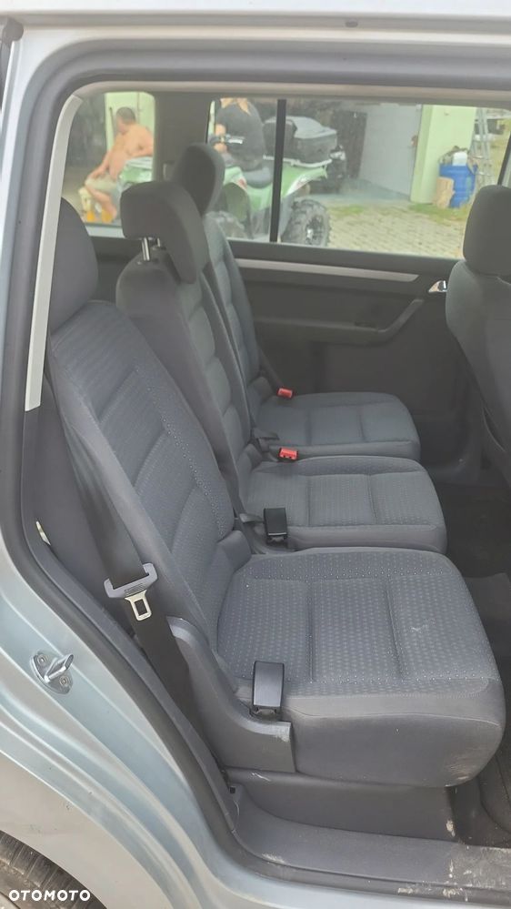 Volkswagen Touran 1.9 TDI Basis - 11