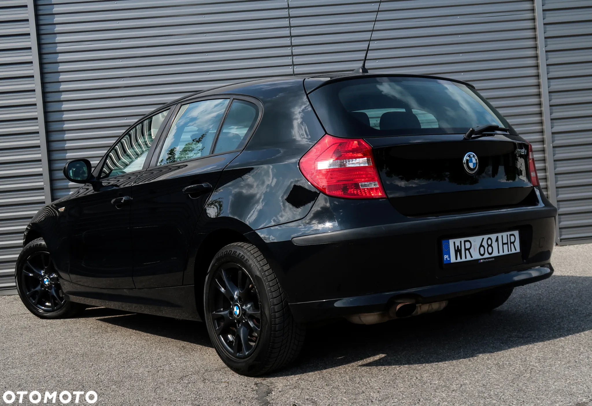 BMW Seria 1 116i - 11