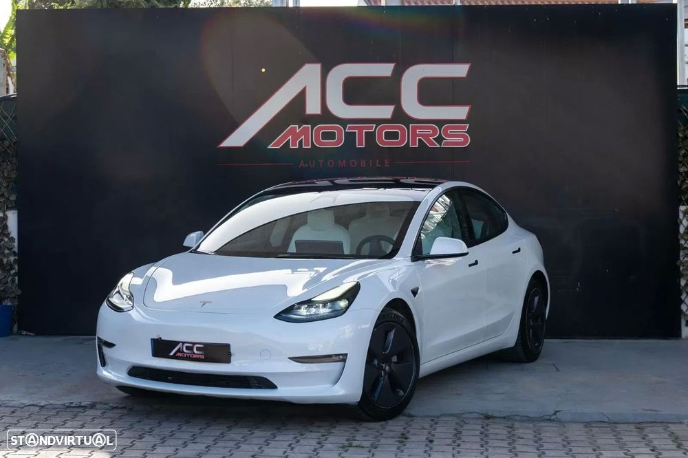 Tesla Model 3 - 2