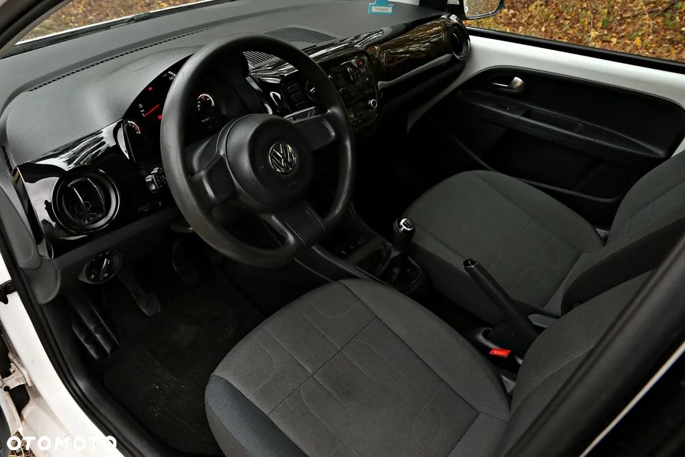 Volkswagen up! 1.0 high - 6