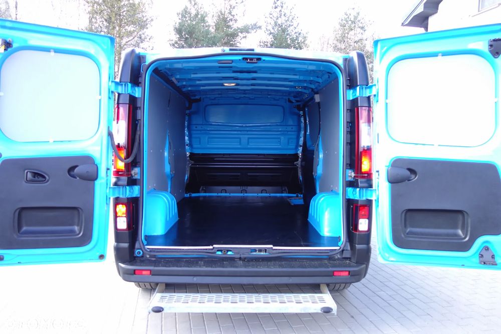 Renault Trafic Automat 2.0 DCI 150 KM Long Klima Kamera - 12