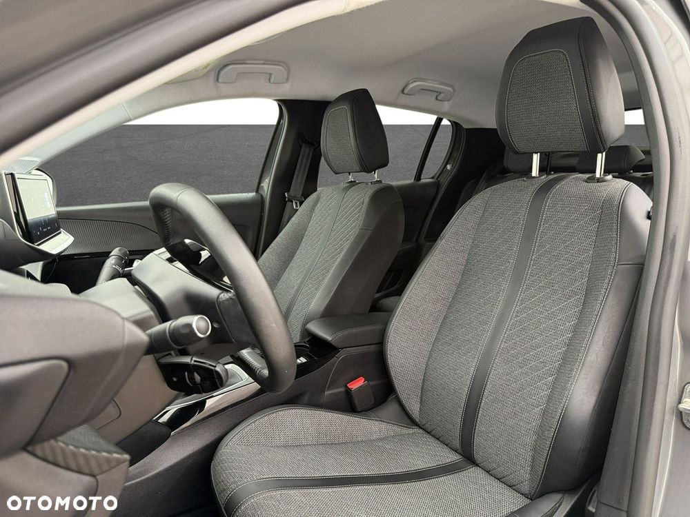 Peugeot 208 1.2 PureTech Allure S&S - 11