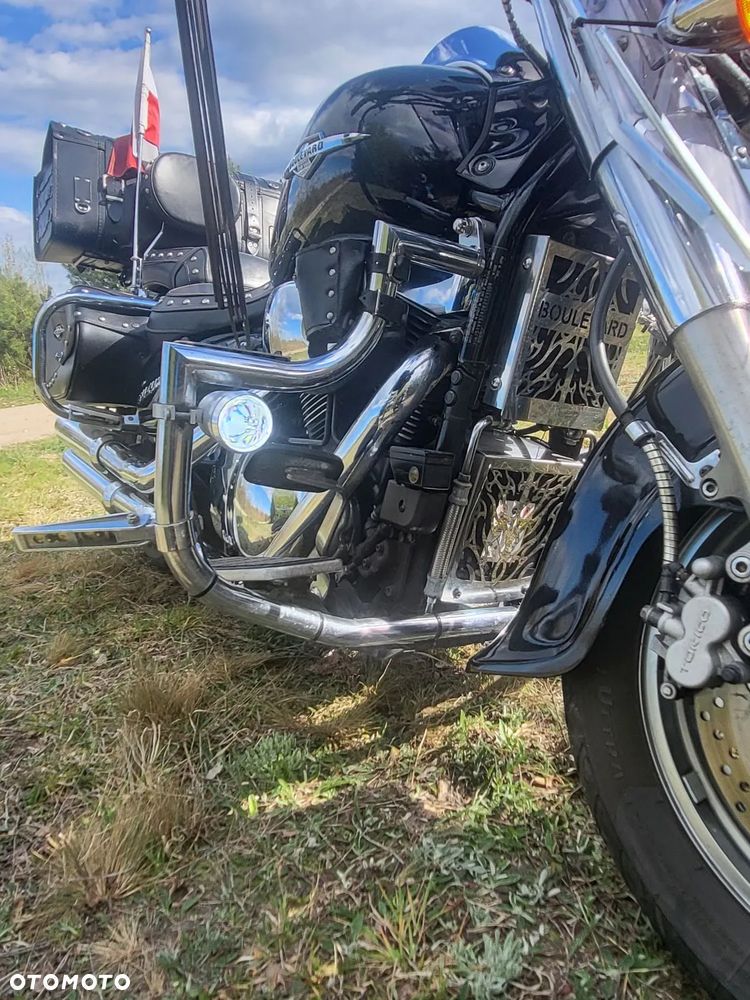 Suzuki Boulevard - 10