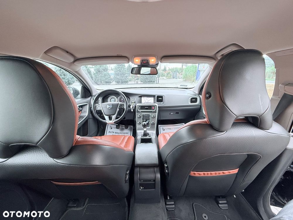 Volvo V60 - 17