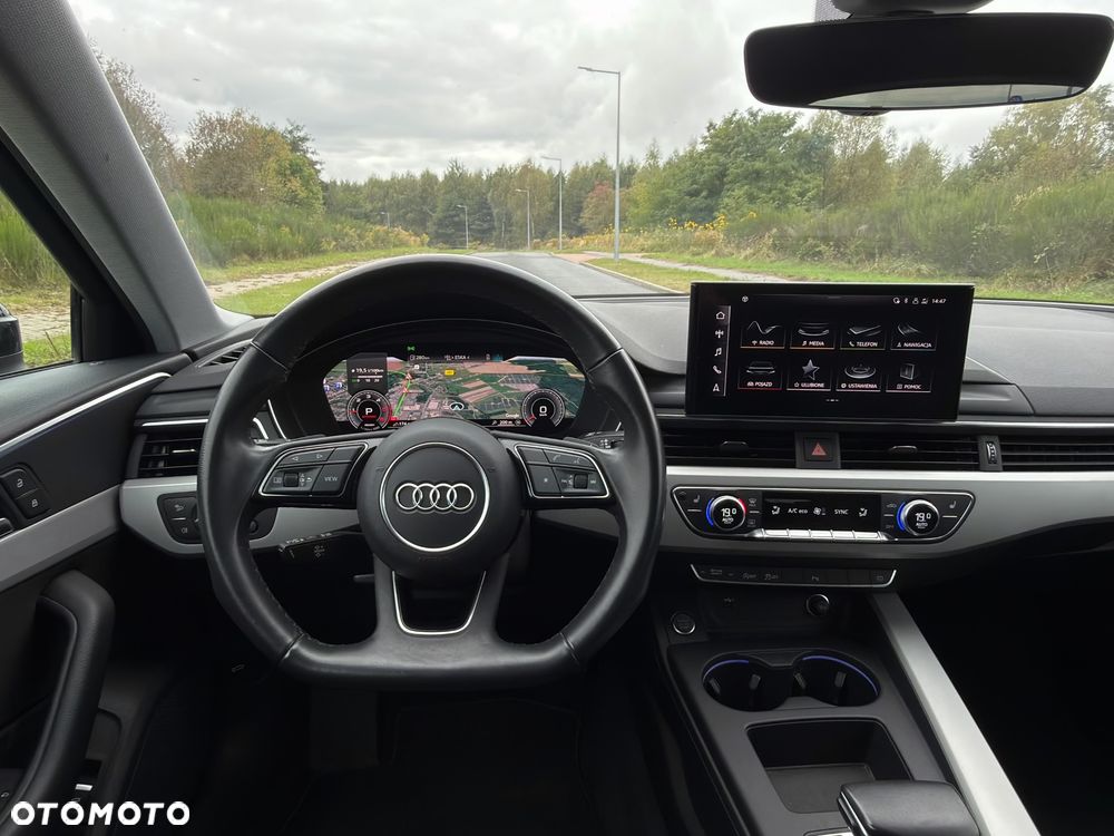 Audi A4 Avant 40 TDI S tronic - 32