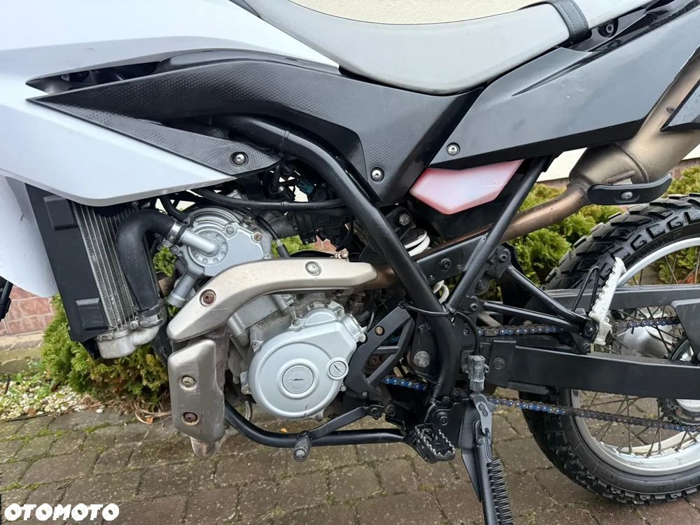 Yamaha WR - 11