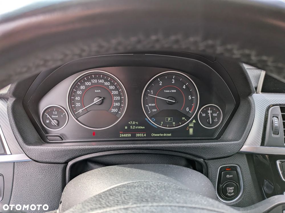 BMW Seria 3 318d M Sport Shadow - 11