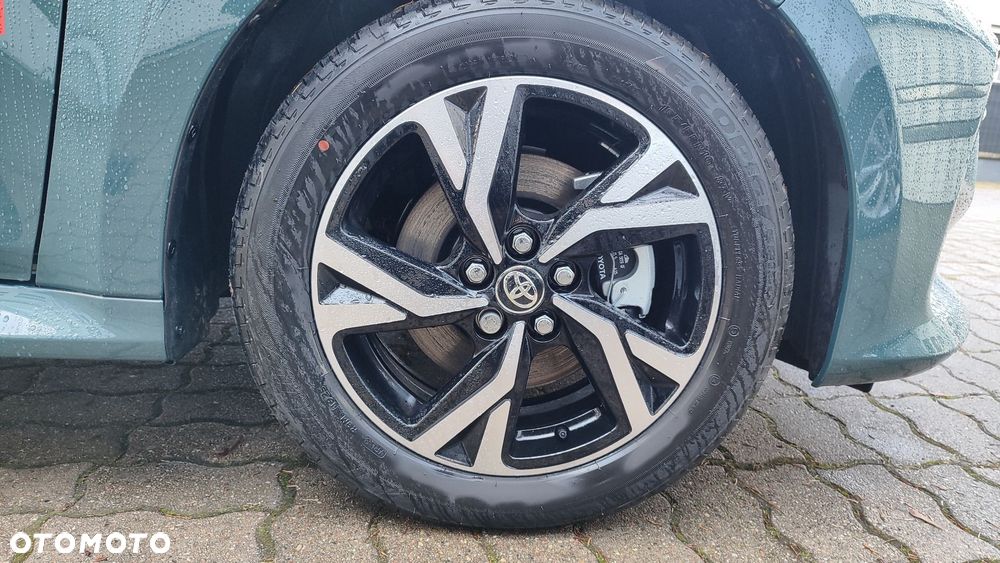 Toyota Yaris Hybrid 1.5 Style - 18