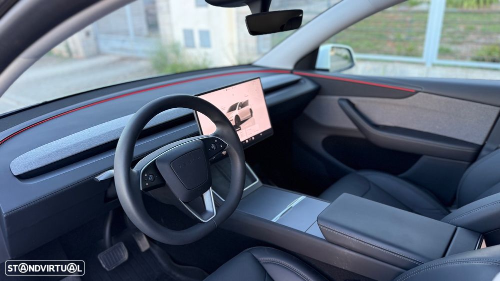 Tesla Model Y Long Range Tração Traseira - 7