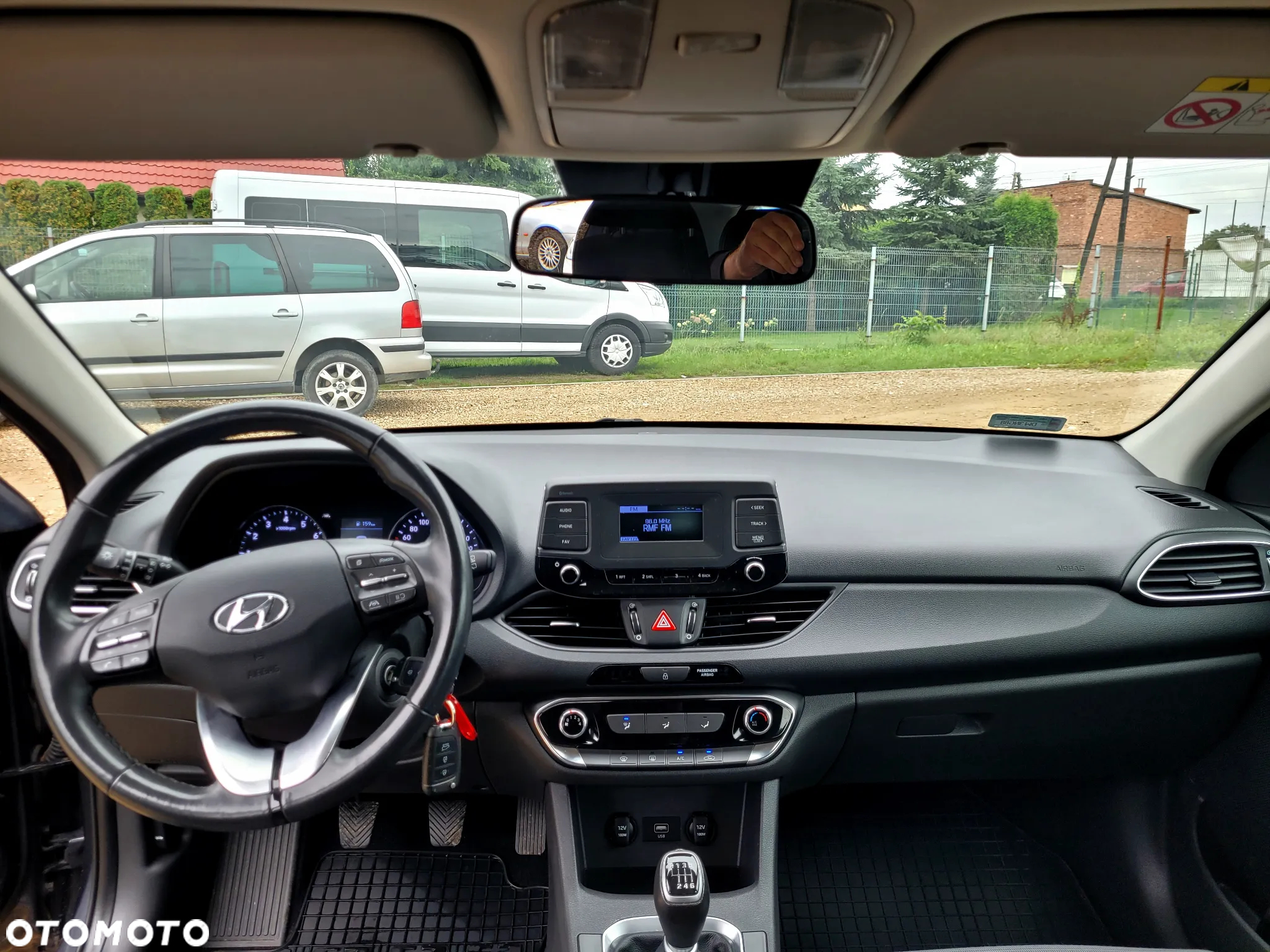 Hyundai i30 1.5 DPI Classic + - 5