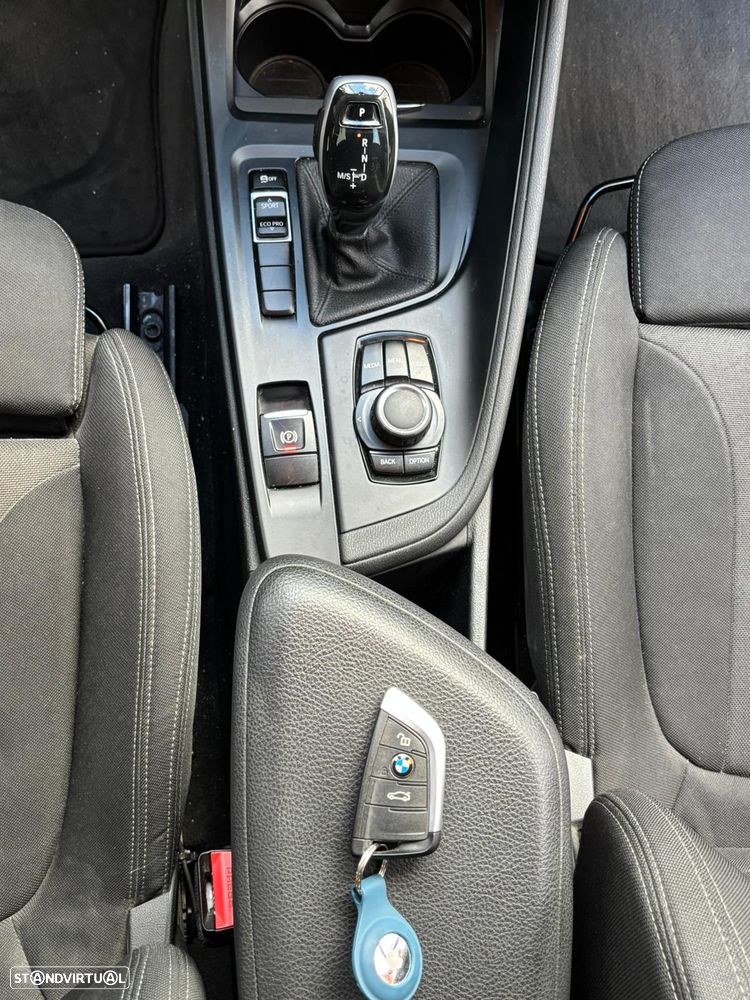 BMW X1 16 d sDrive Advantage Auto - 13