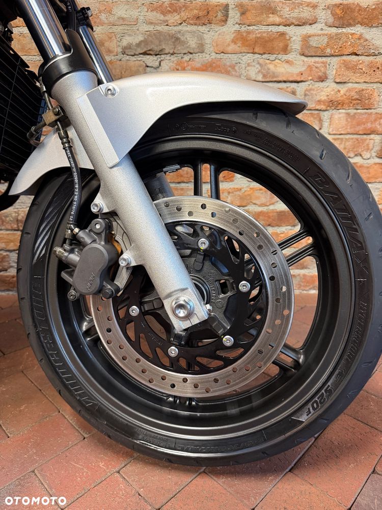Honda CBF - 25