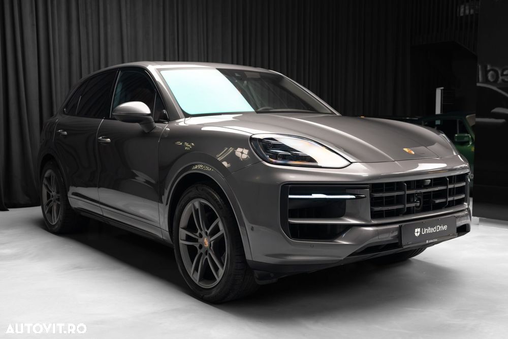 Porsche Cayenne - 3