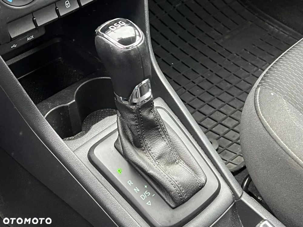 Skoda RAPID 1.4 TDI DPF Style DSG - 24