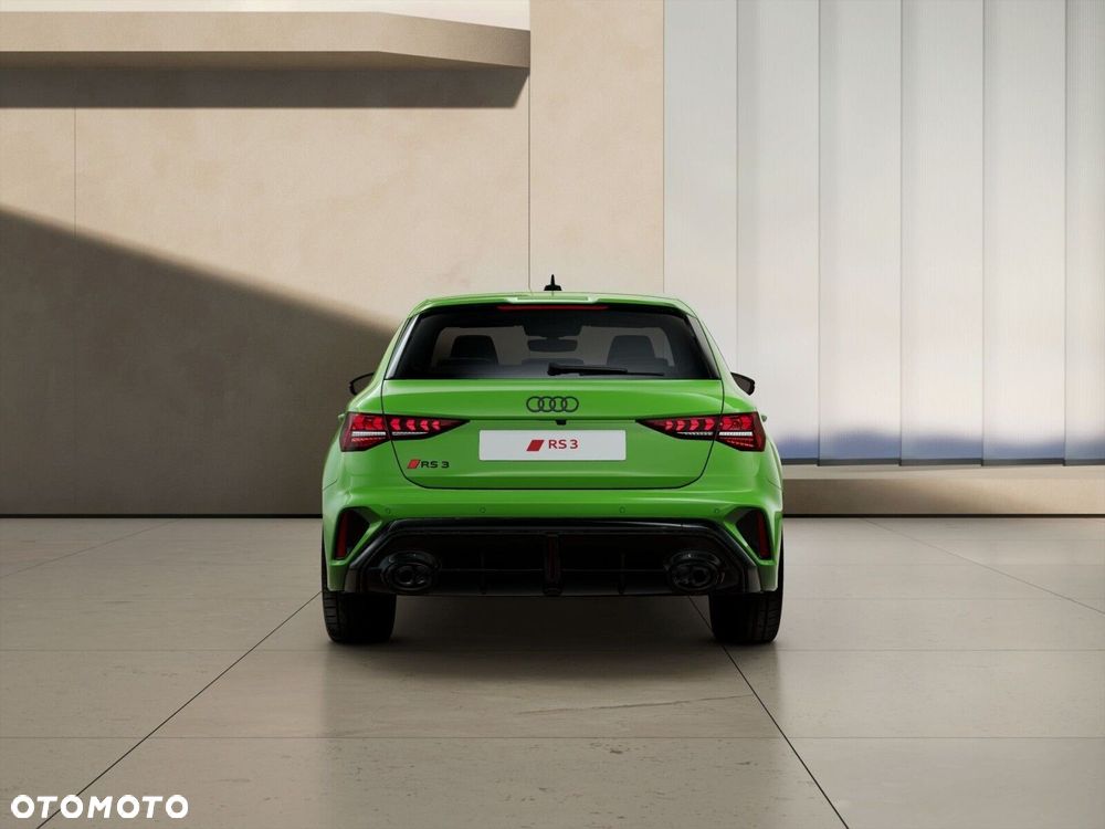 Audi RS3 Sportback - 4