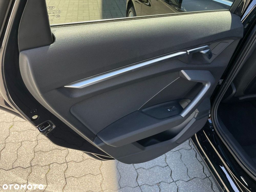 Audi A3 Limousine - 11