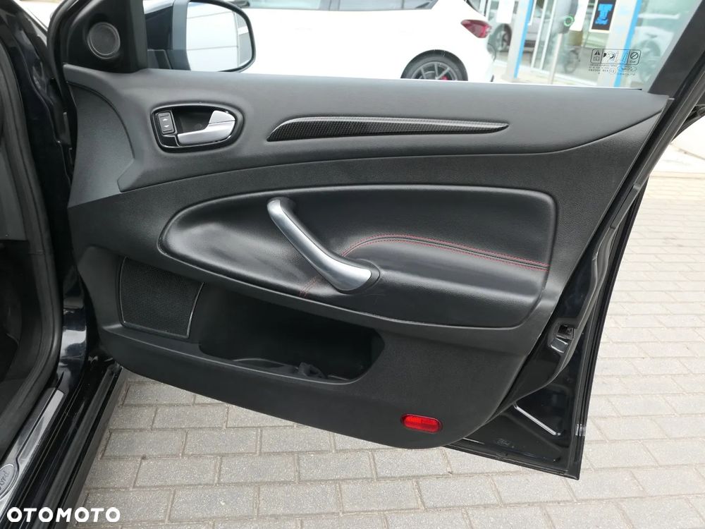Ford Mondeo - 21