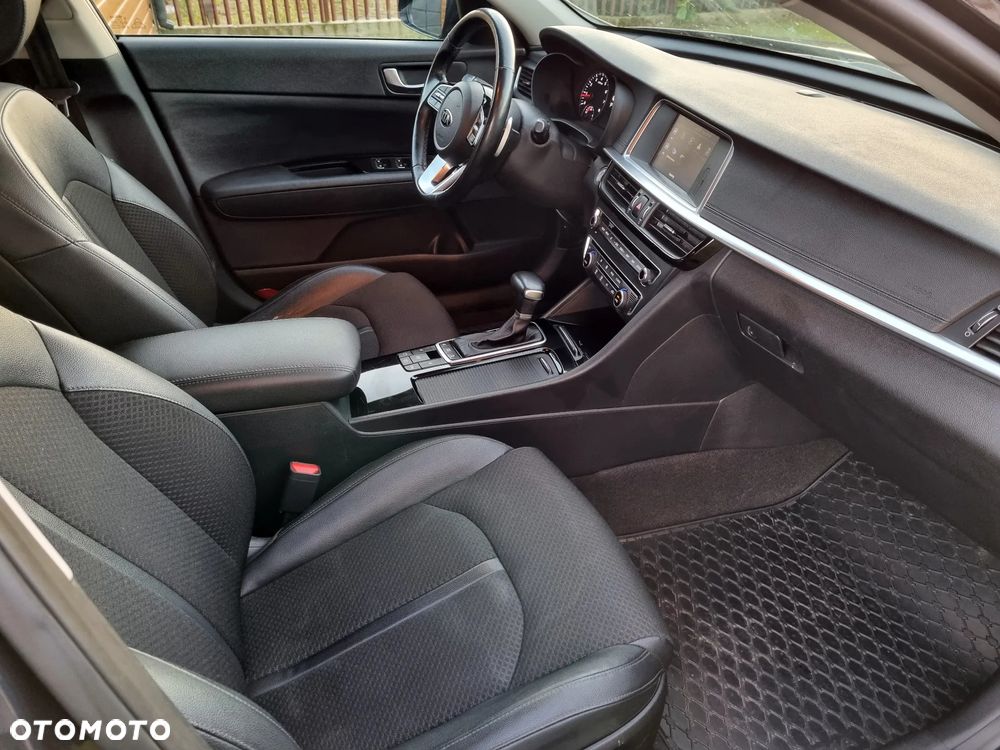 Kia Optima 1.6 T-GDI L DCT - 26